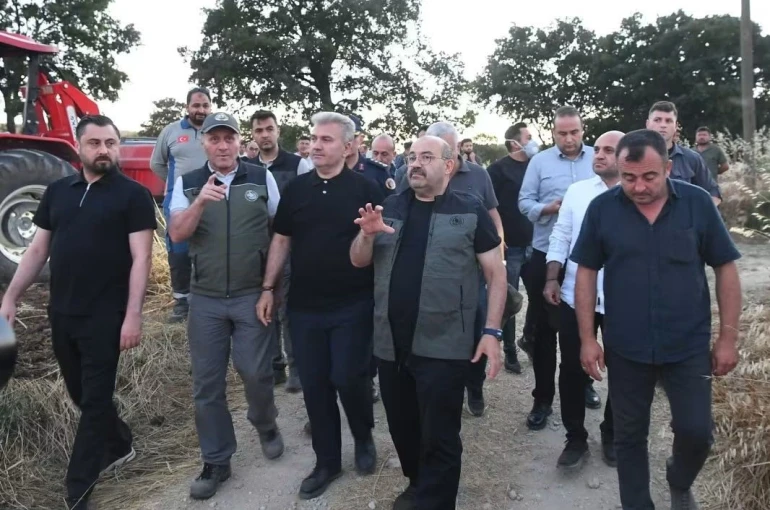 Balıkesir Valisi Ustaoğlu: "550 personelle yangınlara müdahalemiz devam ediyor"