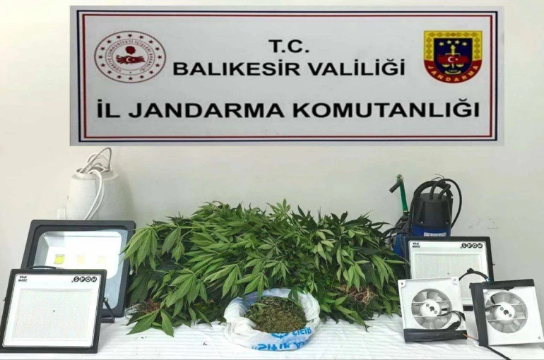 Balıkesir’de 9 ilçede zehir tacirlerine darbe: 31 şüpheliye işlem