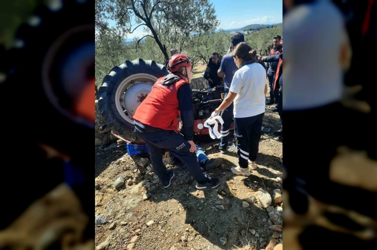 Balıkesir’de traktör devrildi, sürücü yaralandı