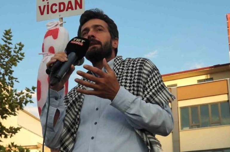 Balıkesir’de yüzlerce kişi Filistin’e destek için yürüdü