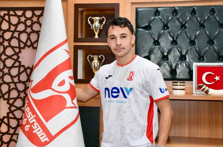 Balıkesirspor iç transferde 3 oyuncuyla sözleşme imzaladı