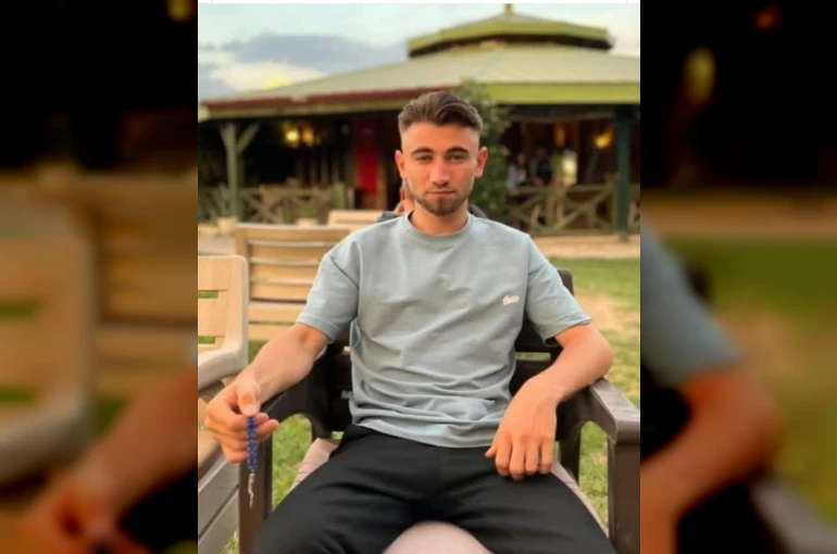 Bariyerlere çarpan motosiklet sürücüsü hayatını kaybetti