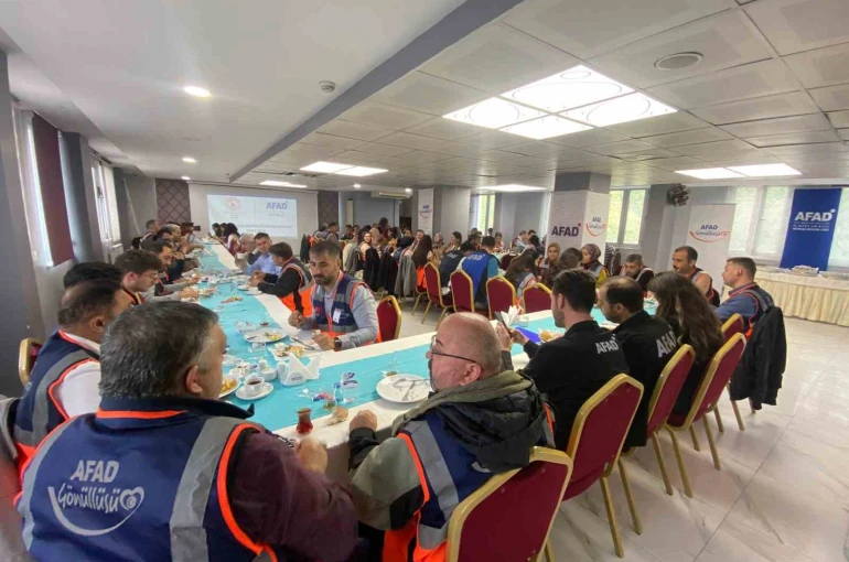 Bartın’da 74 AFAD gönüllüsüne sertifikaları verildi