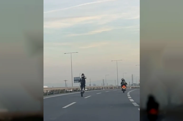 Başakşehir’de tehlikeli motosiklet gösterisi yapan sürücü yakalandı