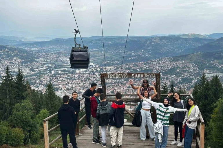 Başarılı öğrencilerin Saraybosna turu