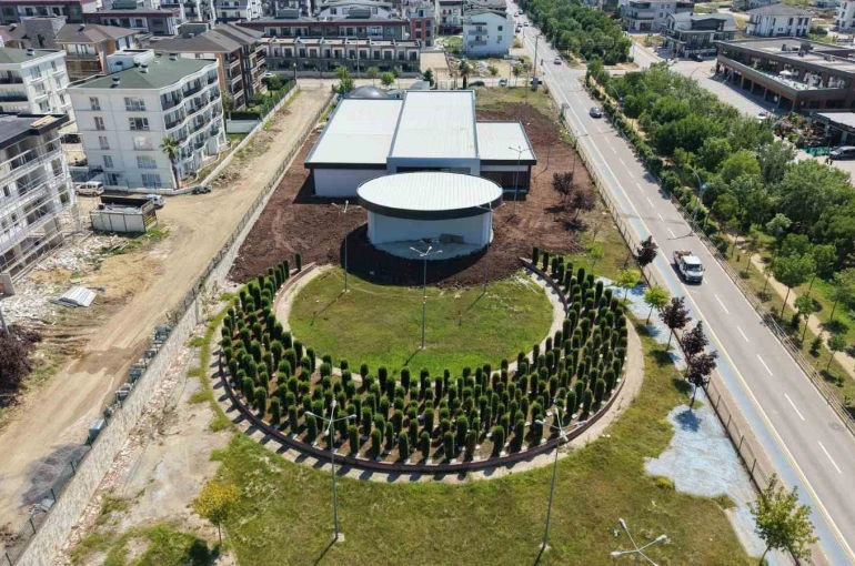 Başiskele’de 15 Temmuz Bilim Merkezi açılış için gün sayıyor