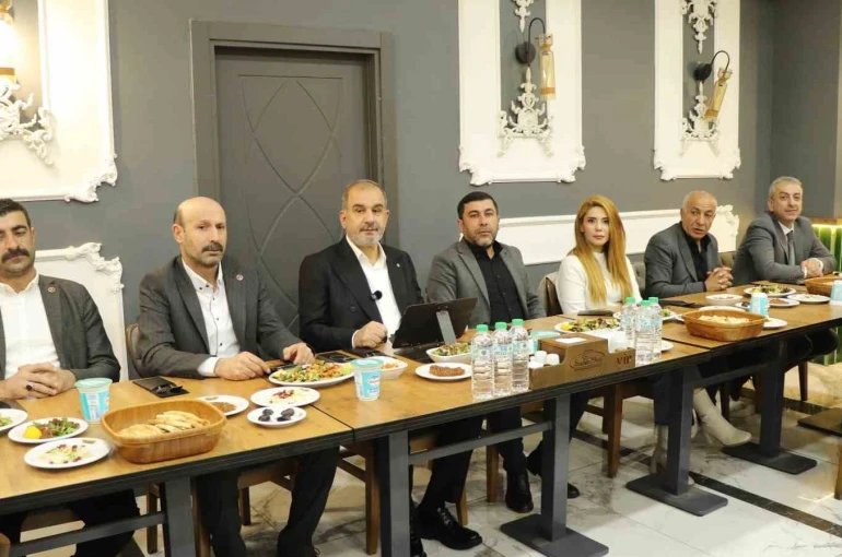 Başkan Alan, "Hepimizin ortak gayesi insanımız için daha güzel ve daha güçlü bir şehir inşa etmektir"