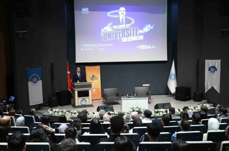 Başkan Altay: "Ülkemizin geleceğine imza atacak bir nesil yetiştirmek için çaba sarf ediyoruz"