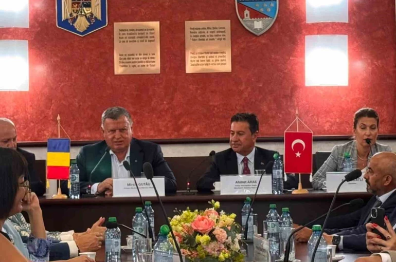 Başkan Aras, Romanya’da Kardeş Kent temaslarında bulundu
