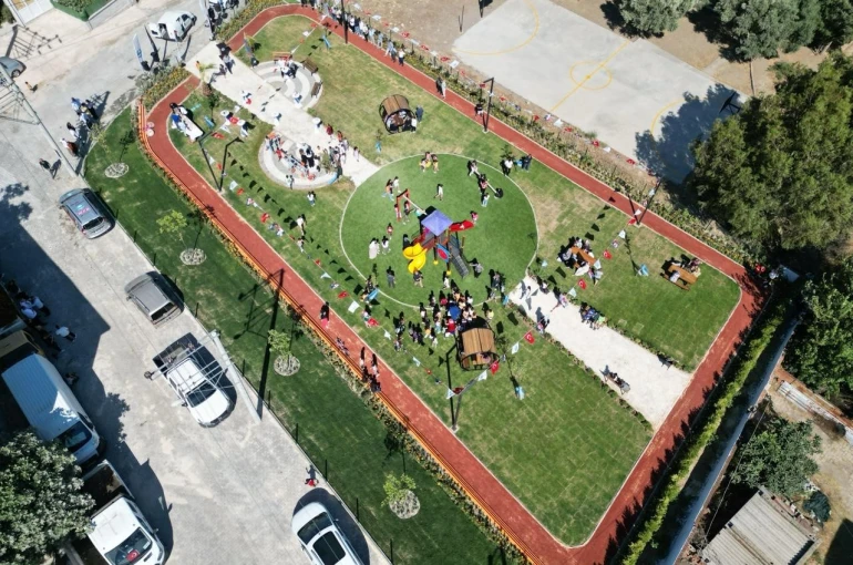 Başkan Arıkan’ın söz verdiği Akçakonak’taki park projesi tamamlandı
