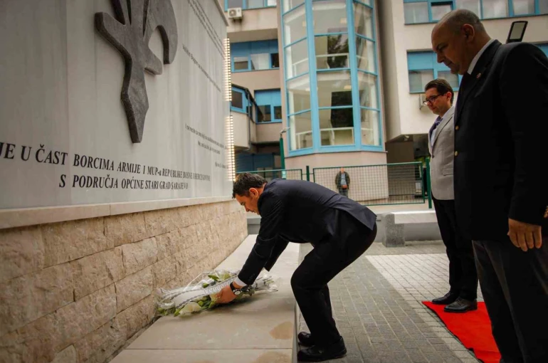 Başkan Aydın’dan Saraybosna’da anlamlı temas
