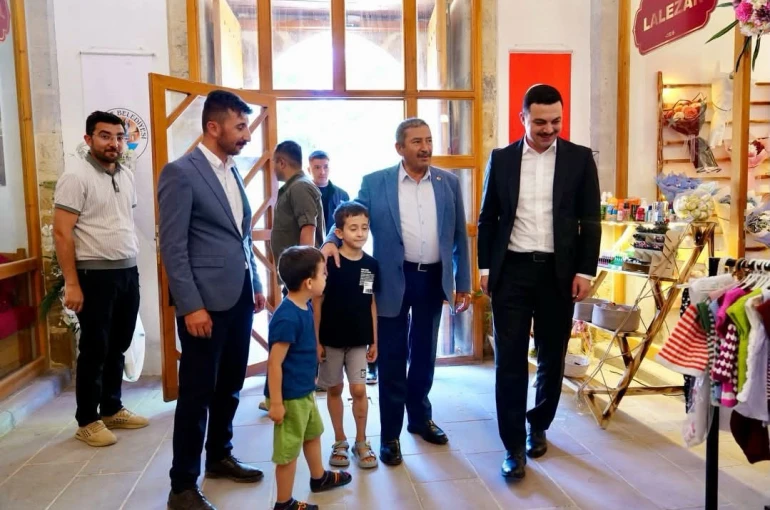 Başkan Bozkurt, Tarihi Yusuf Paşa Bedesteni’nde incelemelerde bulundu 