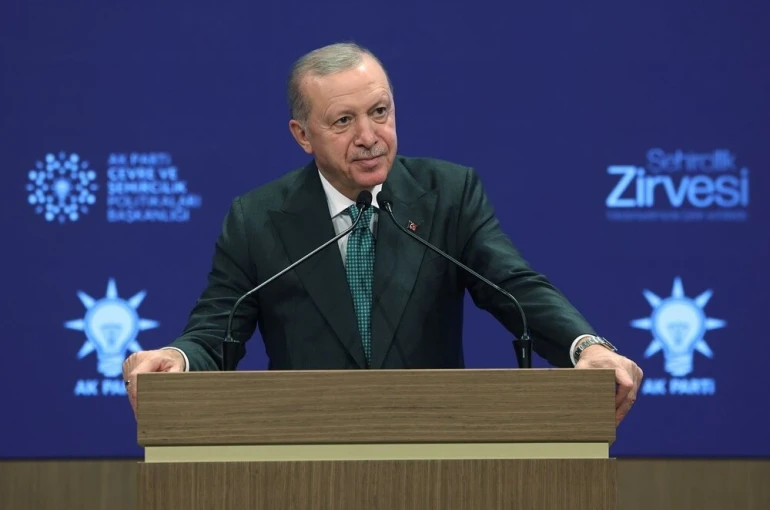 Başkan Büyükkılıç, Ankara’da Şehircilik Zirvesi’ne katıldı, Cumhurbaşkanı Erdoğan ile görüştü
