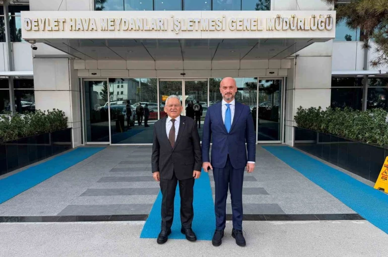 Başkan Büyükkılıç, DHMİ Genel Müdürü Çakmak’ı ziyaret etti