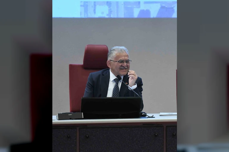 Başkan Büyükkılıç: "En ucuz su tarifesinde yine ilk sıralardayız"