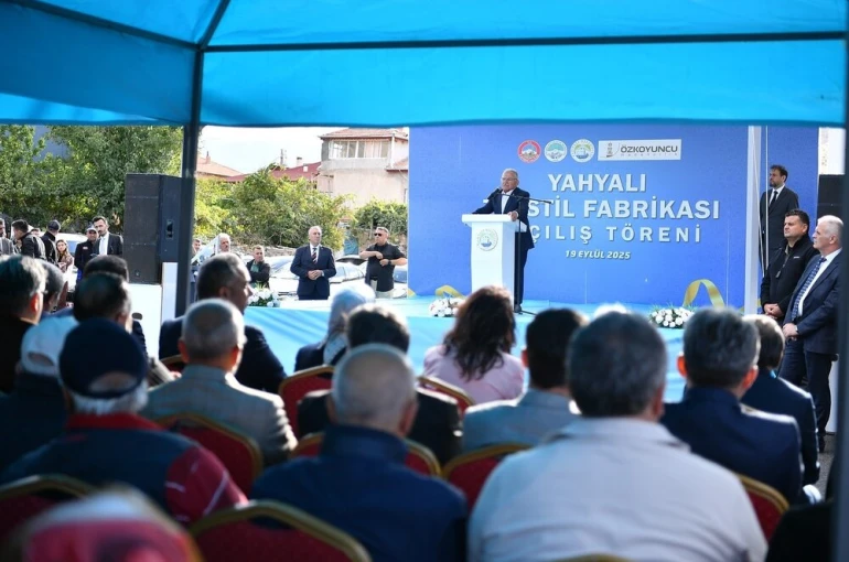 Başkan Büyükkılıç Yahyalı’ya değer katacak iki önemli törene katıldı