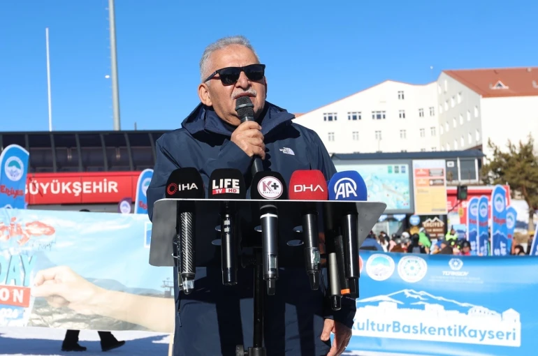 Başkan Büyükkılıç’tan Erciyes için iki müjde: 1 milyar TL’LİK yeni yol ve 2 bin 500 araçlık otopark