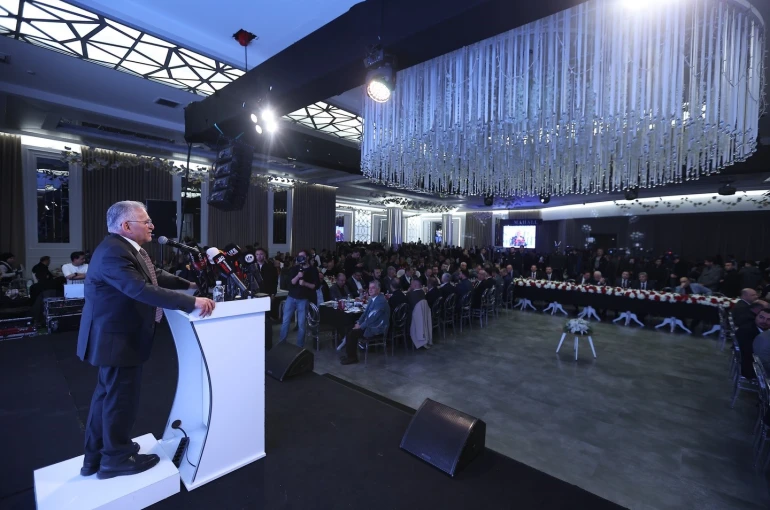 Başkan Büyükkılıç’tan sanayicilere güçlü mesaj: Birlikte üreten Kayseri