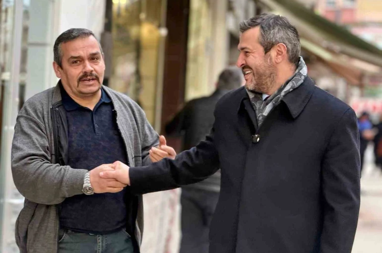 Başkan Çetinkaya, vatandaşların talep ve önerilerini dinlemeye devam ediyor