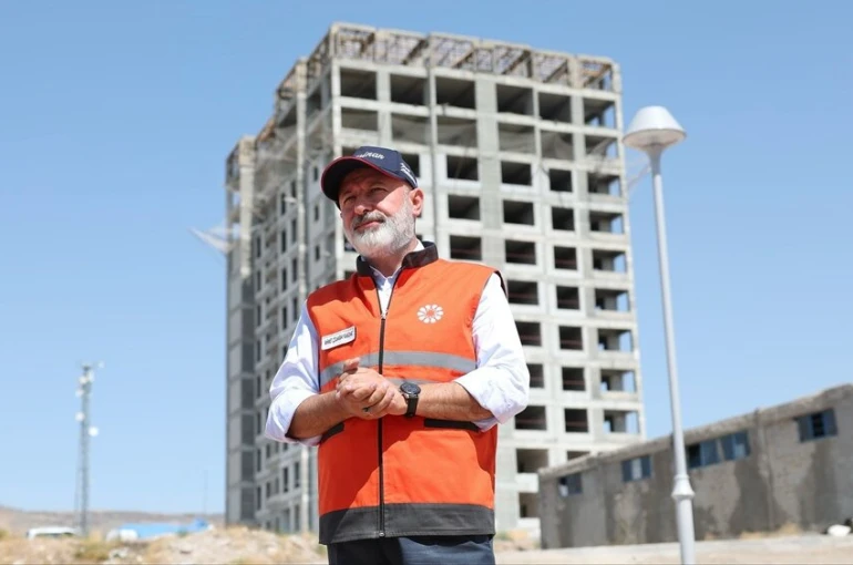 Başkan Çolakbayrakdar: "Ertuğrulgazi de yepyeni bir çehreye kavuşuyor"