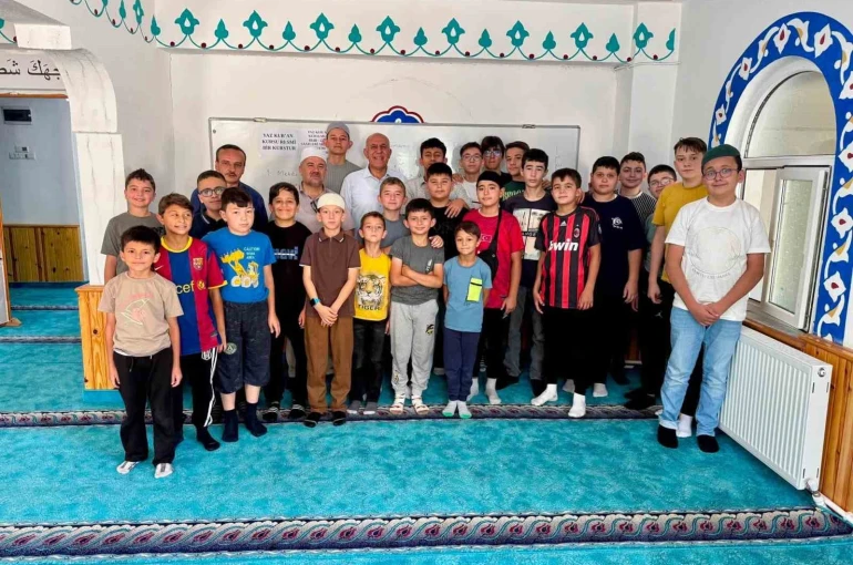 Başkan Demirtaş’tan Yaz Kur’an Kursu’na ziyaret