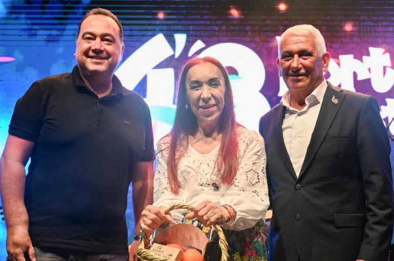Başkan Dutlulu 48. Güzelyurt Portakal Festivali’ne katıldı