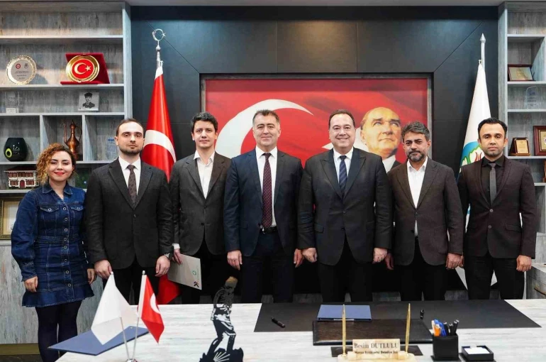 Başkan Dutlulu’dan Manisa’nın geleceğine iki vizyon imza