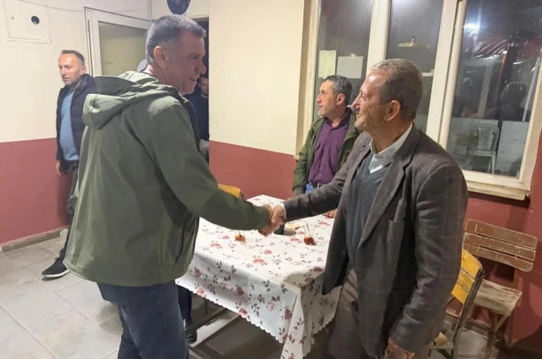 Başkan Ercan Koyunlar Mahallesi’nde vatandaşlarla buluştu