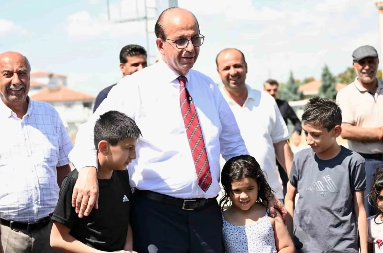 Başkan Geçit, Kuyulu Mahallesi’ndeki yatırımları yerinde inceledi