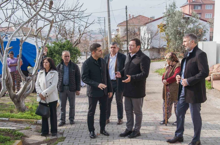 Başkan Günel’den Sındırgı’ya dayanışma ziyareti
