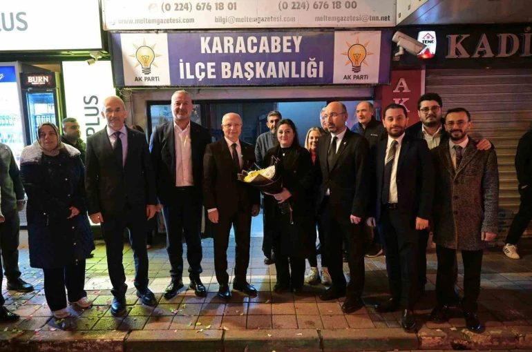 Başkan Gürkan: "Büyükşehirdeki tutarsız yönetim Bursa’ya zaman kaybettiriyor"