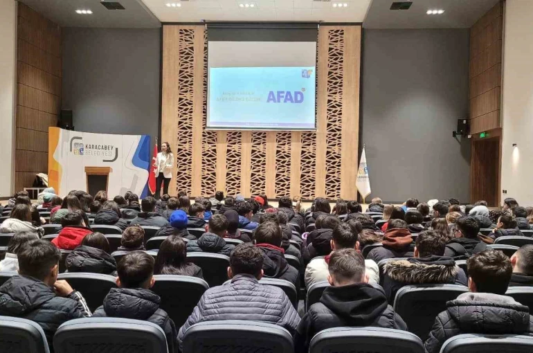Başkan Karabatı: "Deprem gerçeğini unutturmamaya kararlıyız"
