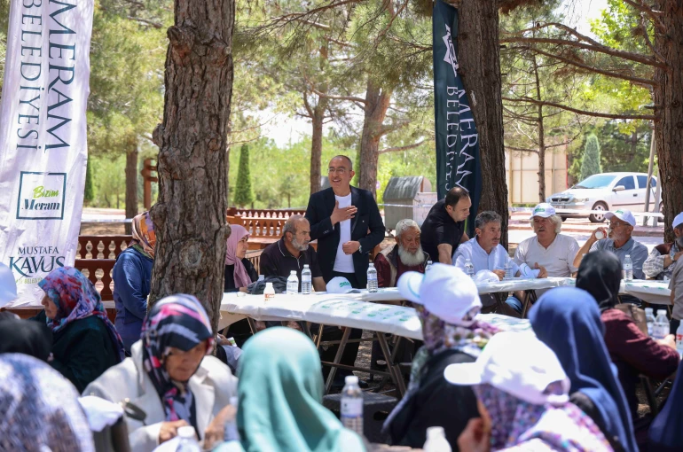 Başkan Kavuş, Kültür Turu’nda büyüklerle buluştu