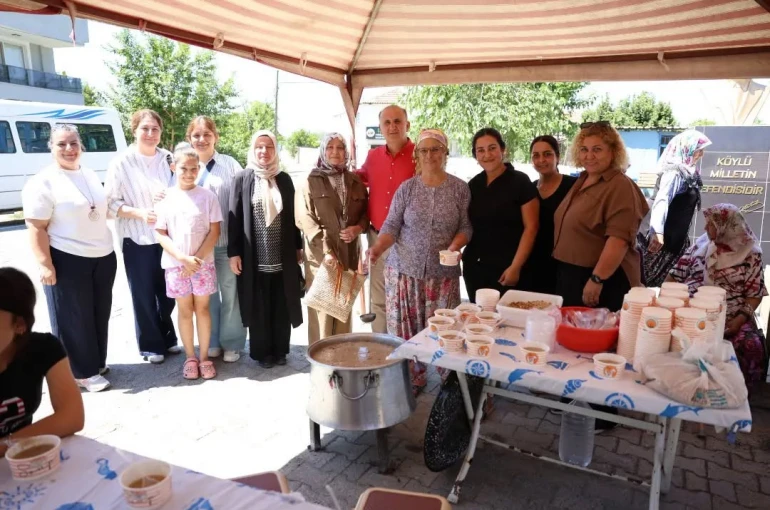 Başkan Kaya, Dereağzı Mahallesi’nde aşure hayrına katıldı