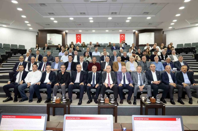Başkan Kıvanç: "Zorlu küresel şartlara rağmen ihracatımızı artırmaya devam ediyoruz"