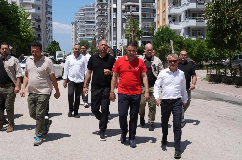 Başkan Kozay, Güzelyalı’da vatandaşlarla buluştu