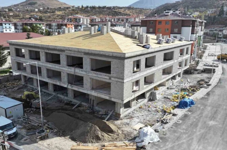 Başkan Özdoğan: "Yenilenen Hacılar’da ticaret alanları da ön planda"