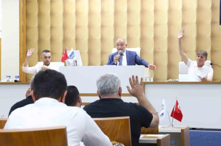 Başkan Sandıkçı: "Eser ve hizmet seferberliğimizi kararlılıkla sürdürüyoruz"