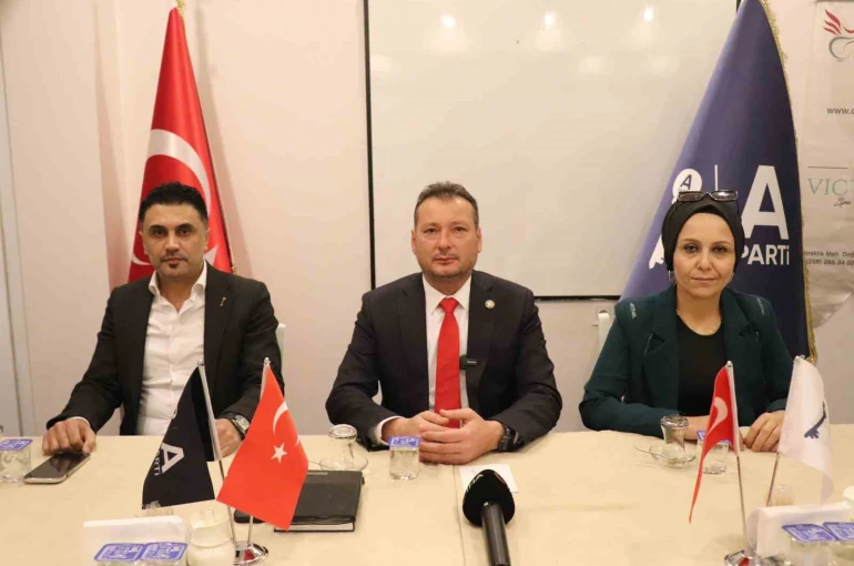Başkan Saruhan: "Anahtar Parti bu milletin umududur"