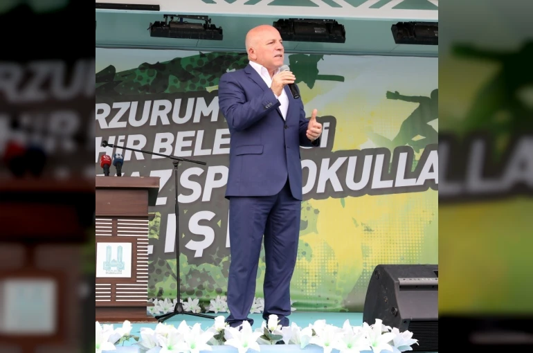 Başkan Sekmen: "Gençliğe yapılan yatırım, geleceğe yapılan yatırımdır"