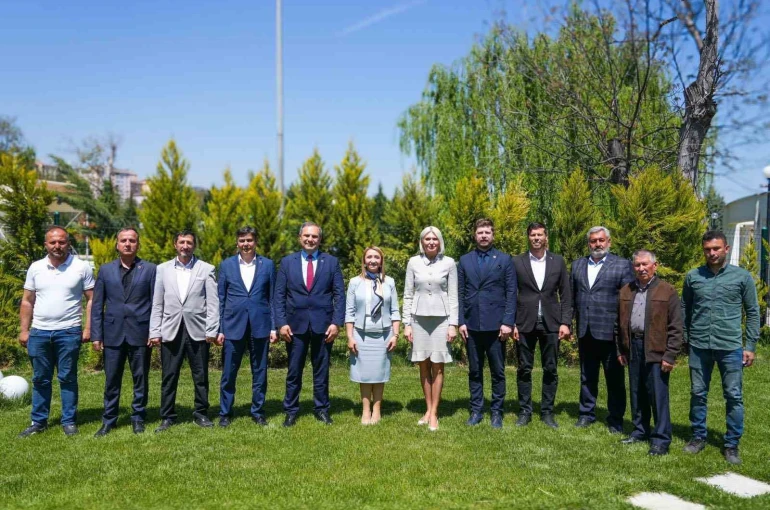 Başkan Subaşı, Karasu Birliği Başkanlığına yeniden seçildi