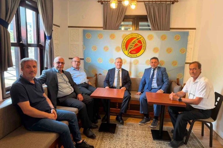 Başkan Taşlı’dan Gazeteciler Cemiyeti’ne 24 Temmuz ziyareti