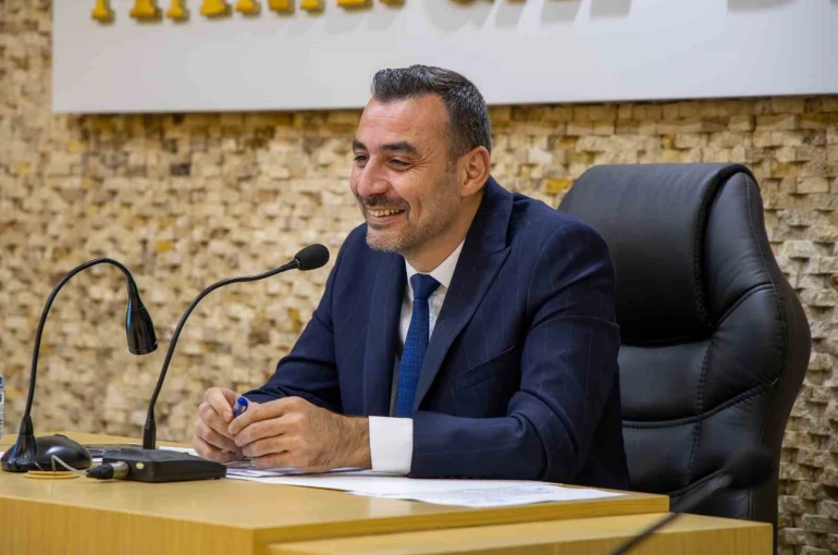 Başkan vekili Çiçek’ten sahte hesap uyarısı