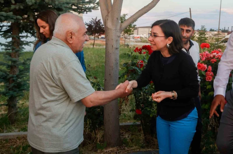 Başkan Vekili Özkan, Muharrem ayı iftarında vatandaşlarla buluştu