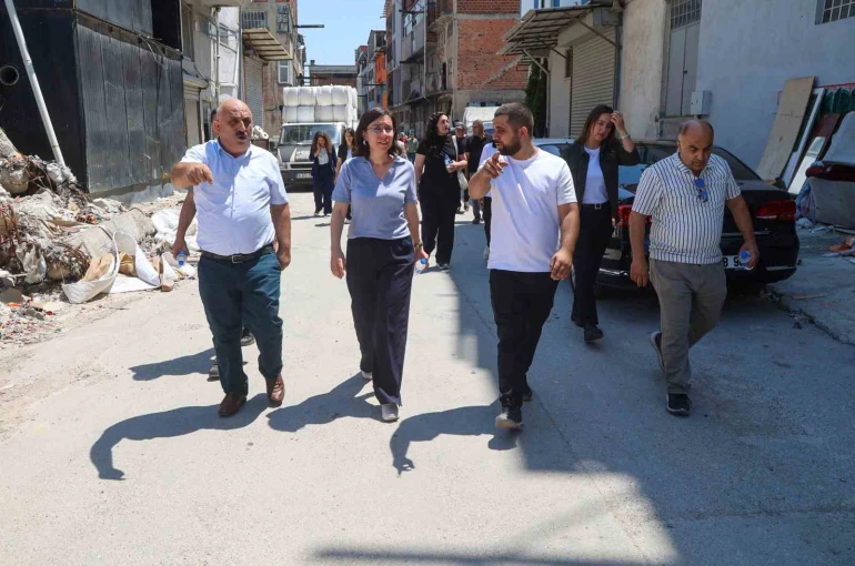 Başkan Vekili Özkan, sanayi sitesi esnafını ziyaret etti