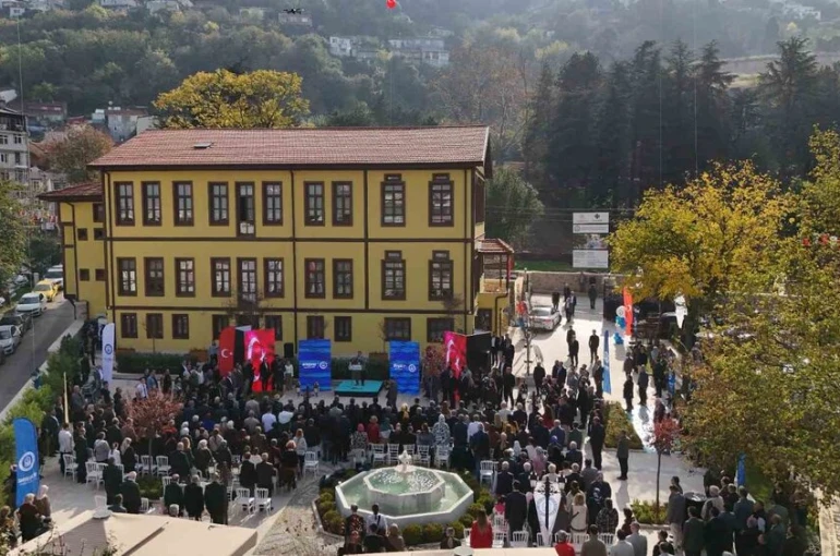 Başkan Yılmaz: "Nesillere ilham verecek"