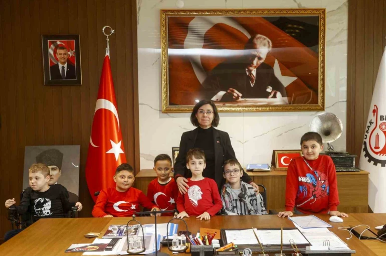 Başkanvekili Özkan özel misafirlerini ağırladı