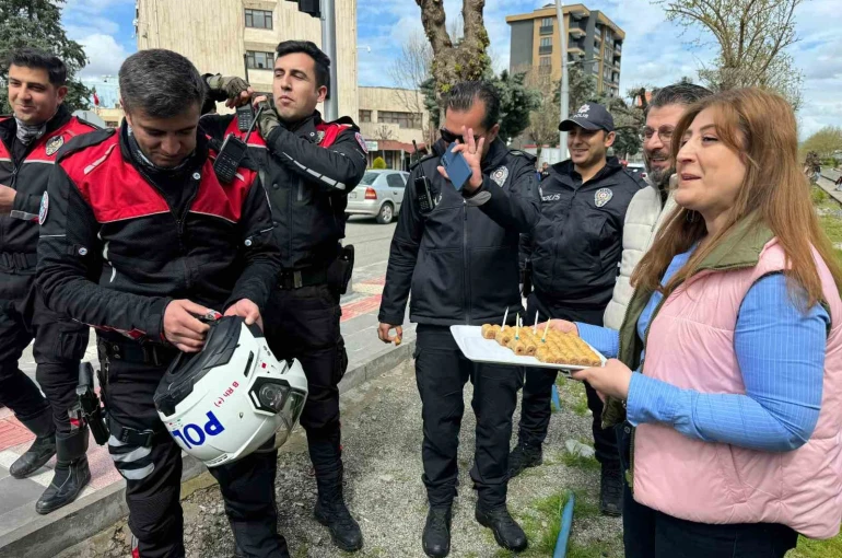 Batman polisine tatlı sürpriz