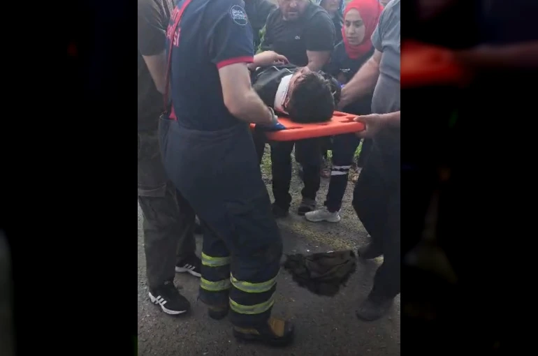 Batman’da motosiklet ile kamyonet çarpıştı: 1 yaralı