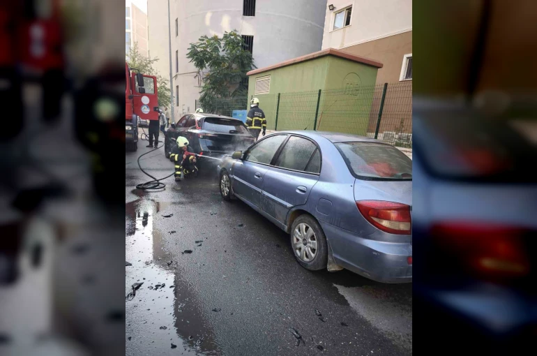 Batman’da park halindeki otomobilde çıkan yangın söndürüldü